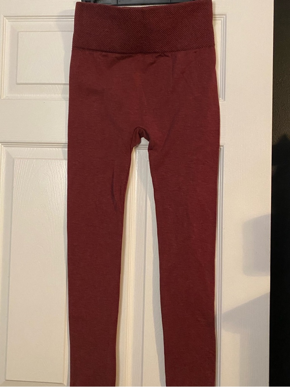 Women’s Burgundy Fleece-lined Leggings